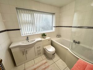 Photo 5- click for photo gallery